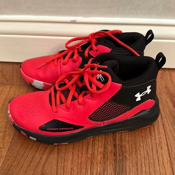 Under Armour Shoes Boys Under Armor Hightop Basketball Shoe